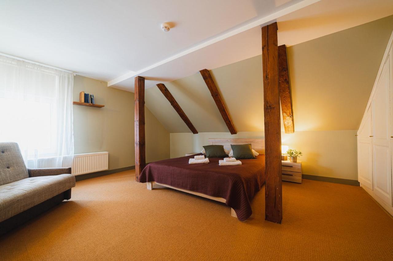 Jekaba Seta Hotel Kuldīga Buitenkant foto