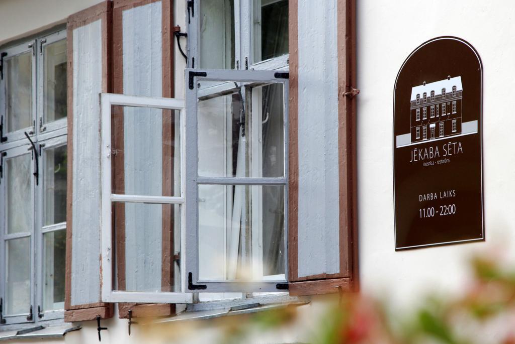 Jekaba Seta Hotel Kuldīga Buitenkant foto